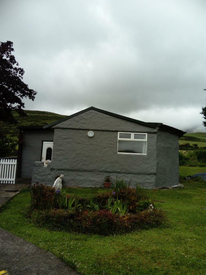 Cottage The Dingle Peninsula Camp Exterior photo